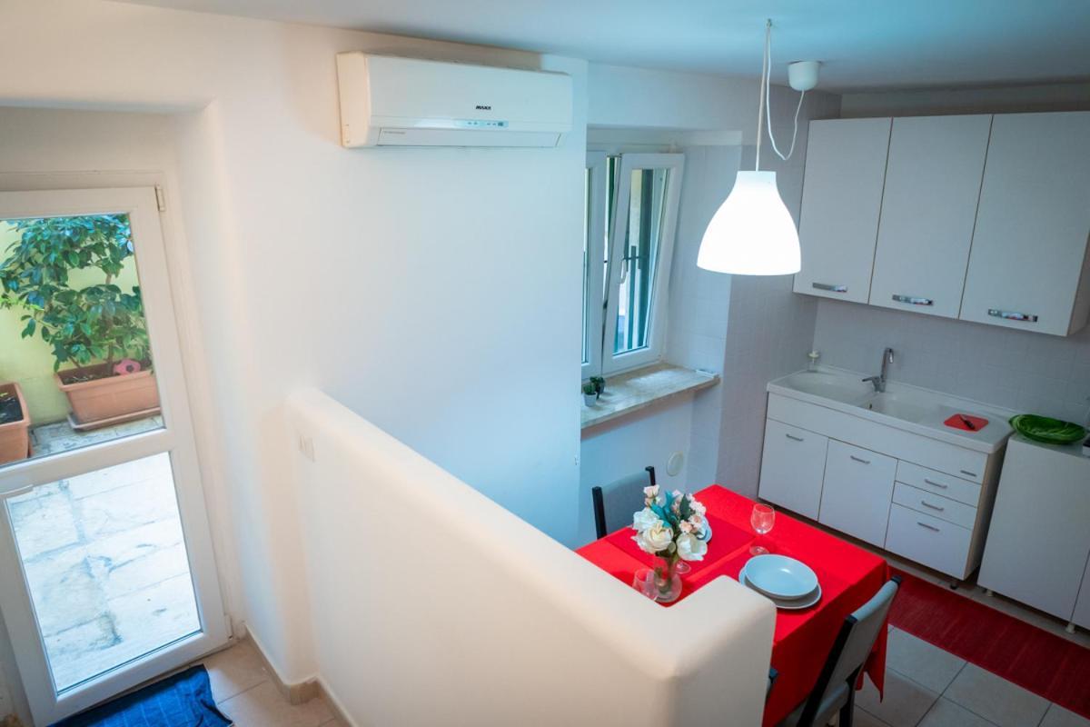 Apartamento Antica Dimora Dalmazia Bari Exterior foto