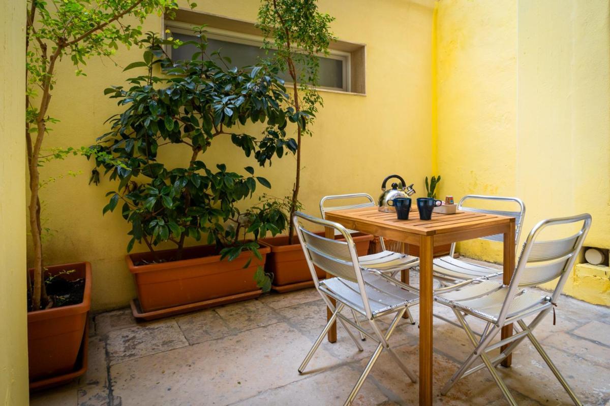 Apartamento Antica Dimora Dalmazia Bari Exterior foto